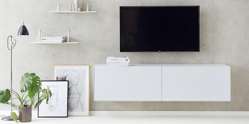 Klassisk og minimalitisk reolopstilling